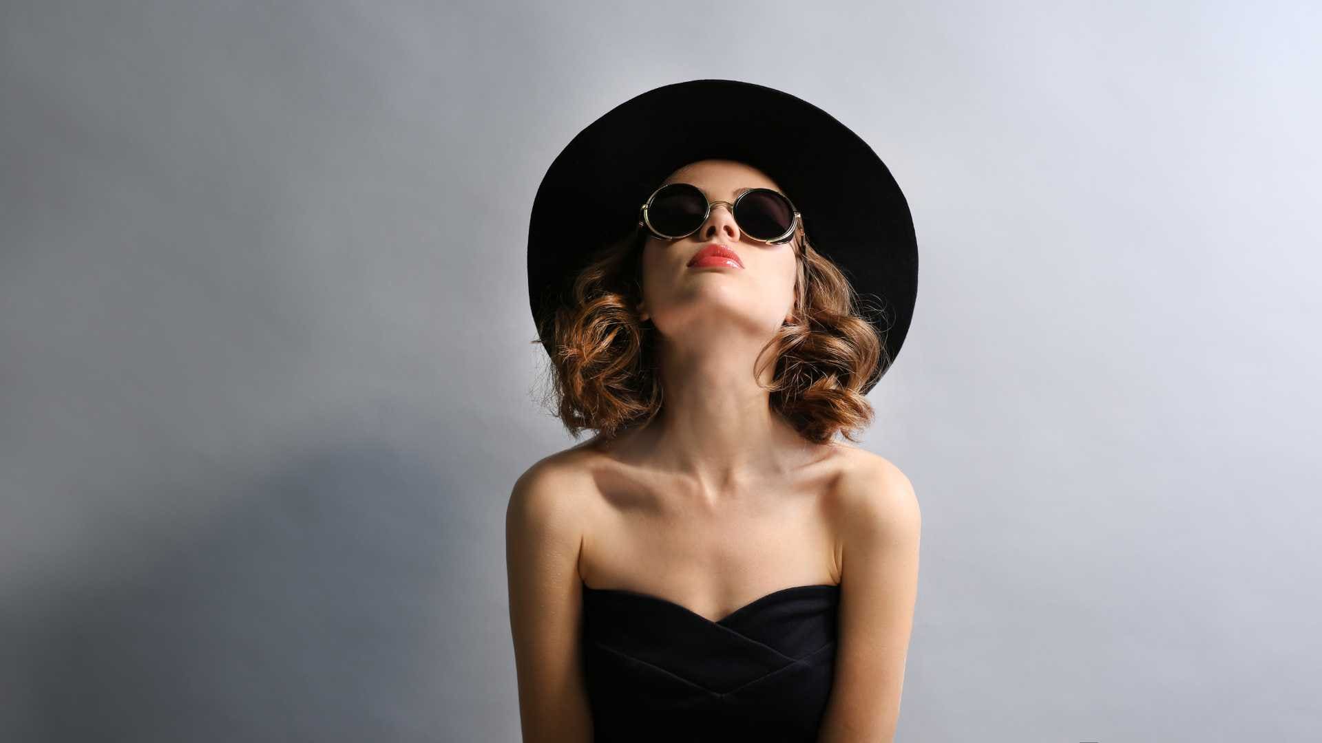 اللون الأسود رمز الاناقة