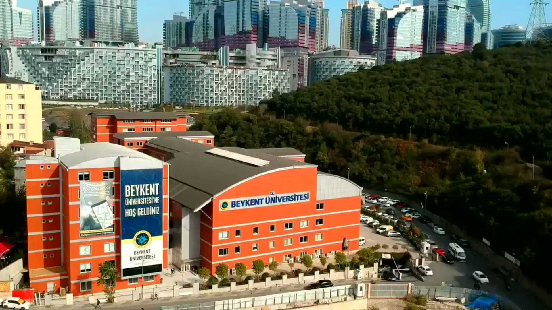 جامعة بيكينت التركية