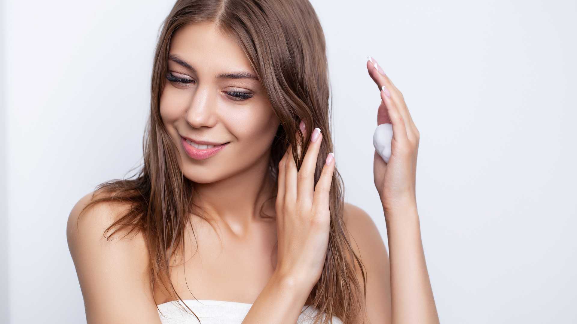 العناية بصحة الشعر وحمايته من العوامل الخارجية